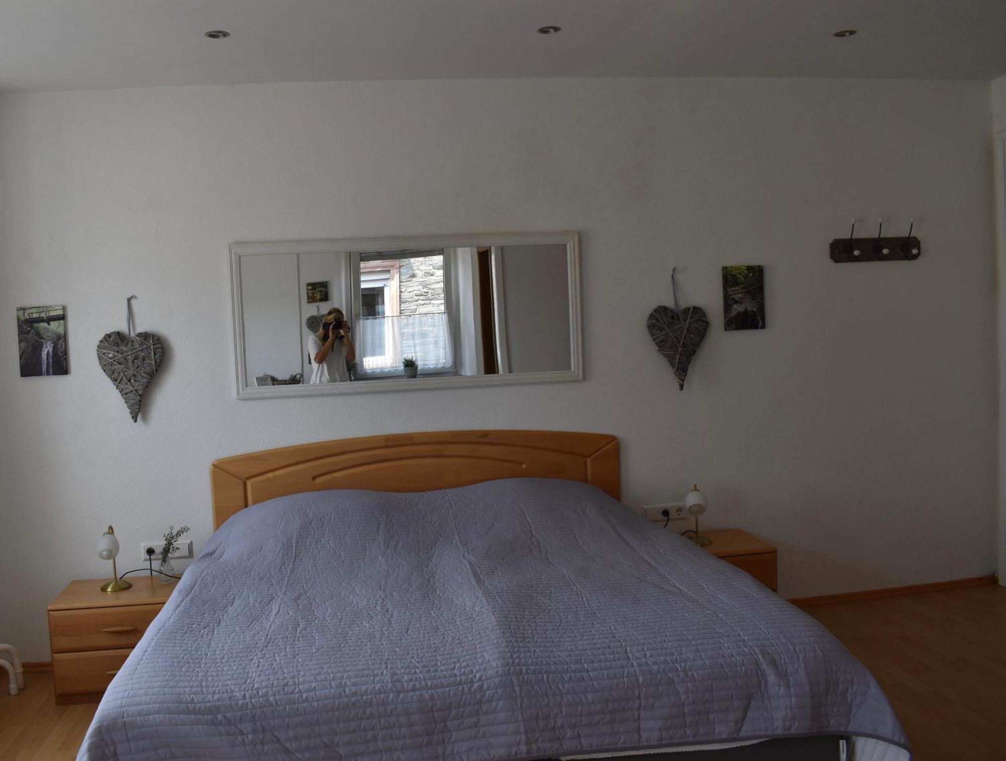 Landgasthof Zur Sonne Enkirch Room photo